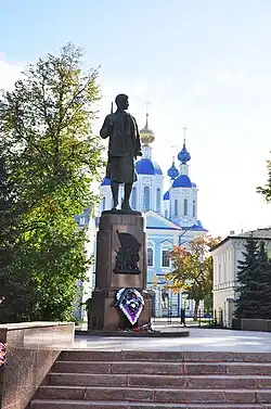 Памятник Зое Космодемьянской на Советской улице