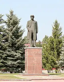 Памятник В. И. Ленину в посёлке Мучкапский Тамбовская область