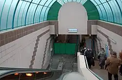 Неработающие эскалаторы