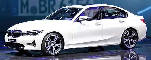 На BMW 3-й серии (G20)