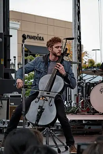 Брент Катцл в 2011