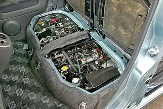 Турбированный двигатель EF-DET объёмом 660 см3 в моторном отсеке Daihatsu Atrai