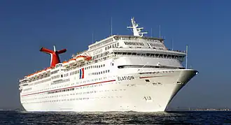Carnival Elation  покидает Сан-Диего