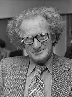 Круазе в 1976 году