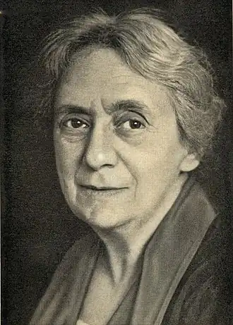 Генриетта Сольд в 1940 году