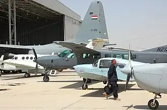 AC-208B среди других самолётов ВВС Ирака, 2009 год