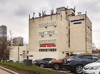 Клуб с общежитием рабочих ватной фабрики, апрель 2017 года