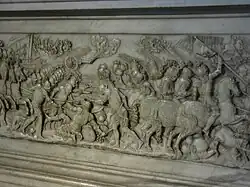 Битва при Черезоле. Барельеф цоколя надгробия