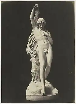 Юноша у реки