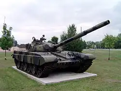 Восточногерманский T-72