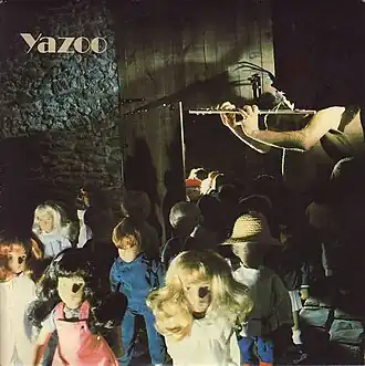Обложка сингла Yazoo «Don’t Go» (1982)